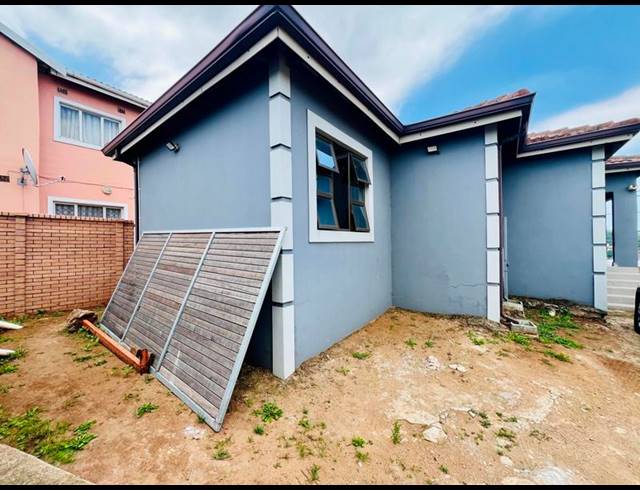 3 BEDROOM PROPERTY TO RENT IN NEWLANDS EAST